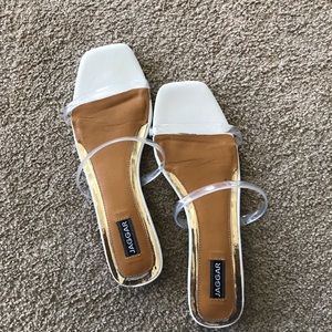 Jaggar X Lisa Says Gah Sandals